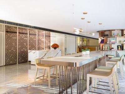 ホテル ザ ロイヤル パシフィック ＆ タワーズ 4*