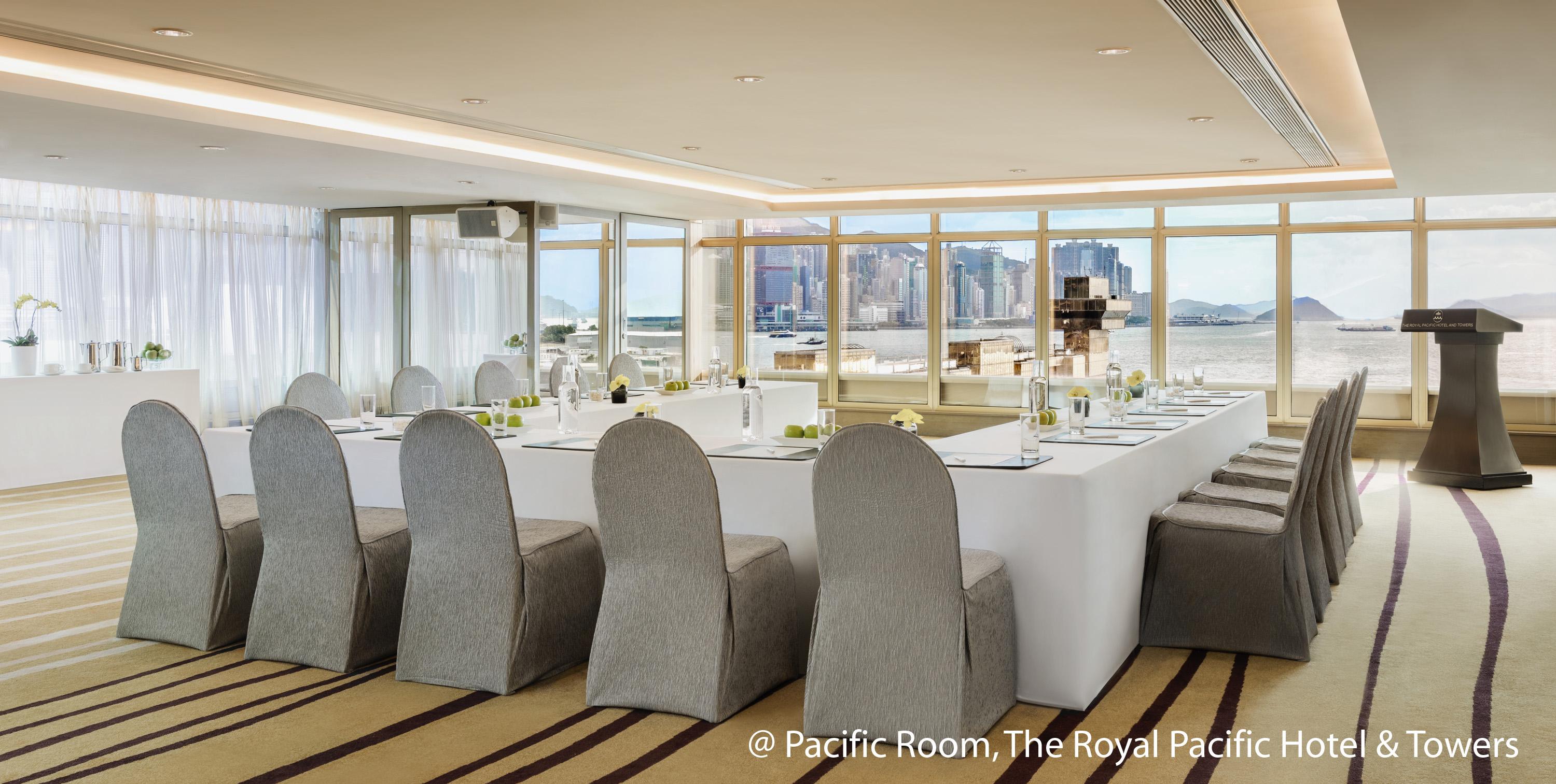 酒店 The Royal Pacific & Towers 4*
