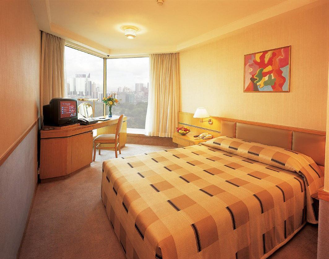 The Royal Pacific & Towers 酒店