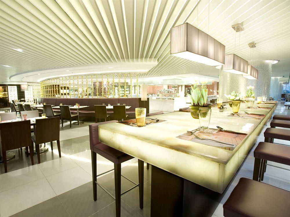 ザ ロイヤル パシフィック ＆ タワーズ 4* 香港